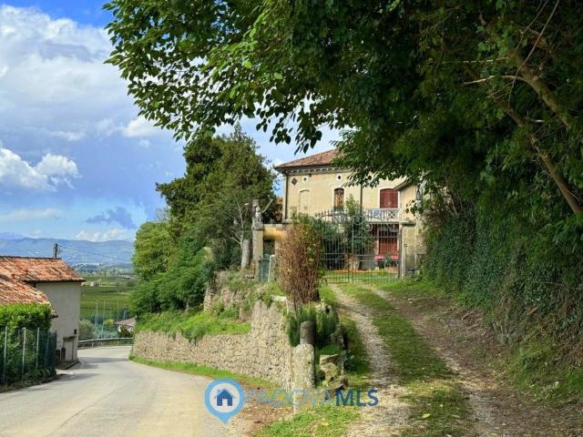 Rustico in vendita a Zovon, Vo'