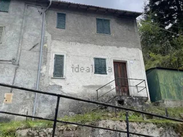 Rustico in vendita a Appennino Reggiano, Re