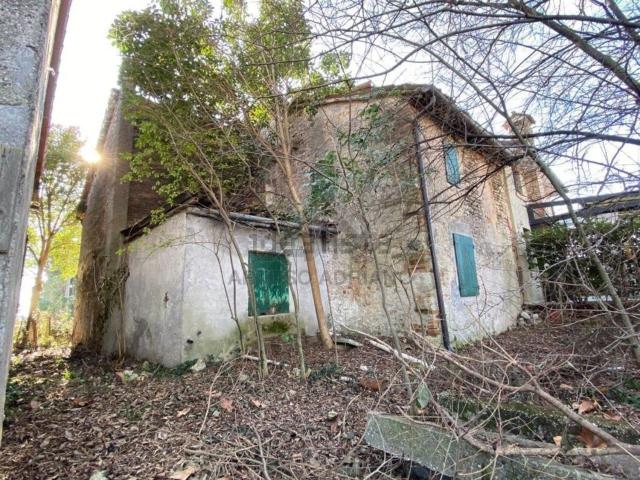 Rustico in vendita a Fonte, San Zenone Degli Ezzelini