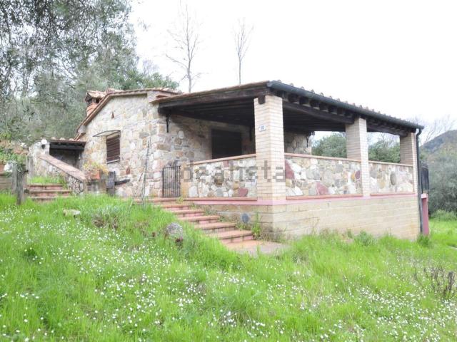 Rustico in vendita a Sassetta, Toscana