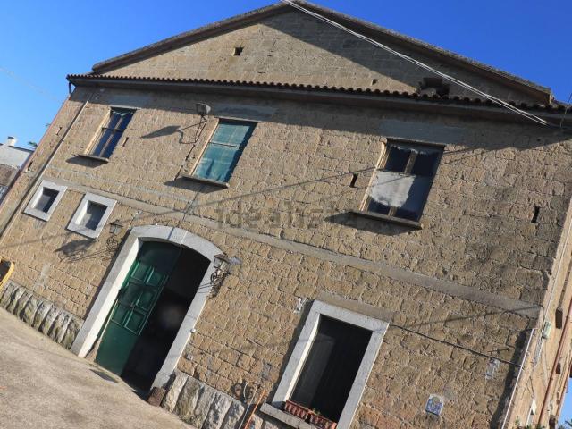 Rustico in vendita a Dugenta