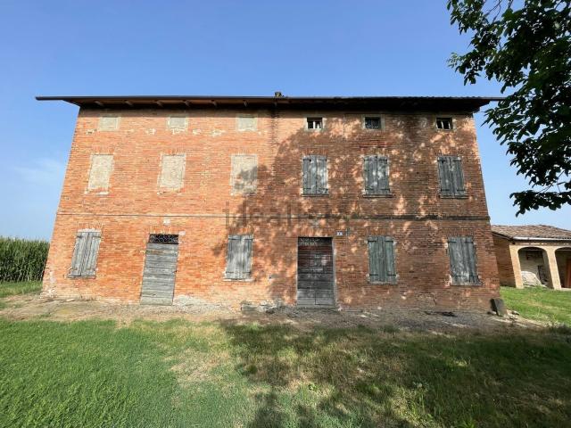Rustico in vendita a Unione dei comuni del Sorbara, Bomporto
