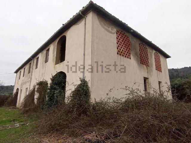 Rustico in vendita a Pistoia, Toscana