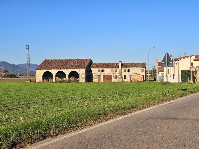 Rustico in vendita a Villa Estense, Padova