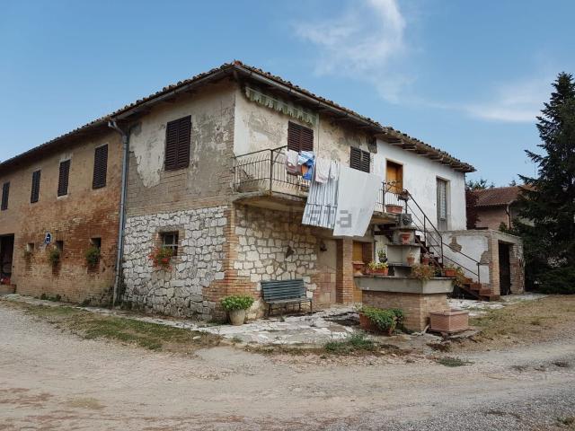 Rustico in vendita a Siena, Toscana