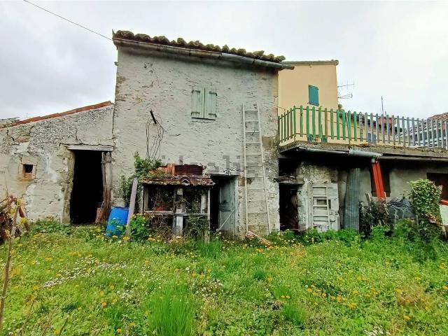 Rustico in vendita a Unione dell'Alto Reno, Camugnano