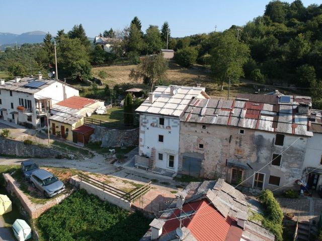 Rustico in vendita a Erbezzo, Veneto