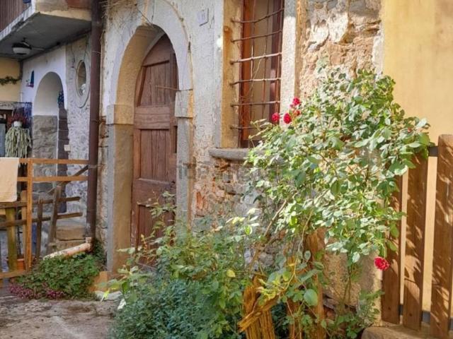 Rustico in vendita a Bercio, Sotto il Monte Giovanni XXIII