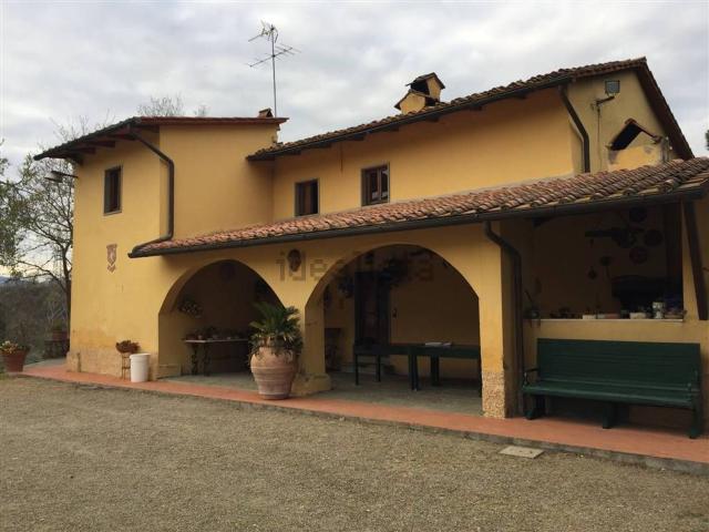 Rustico in vendita a Lastra A Signa, Toscana