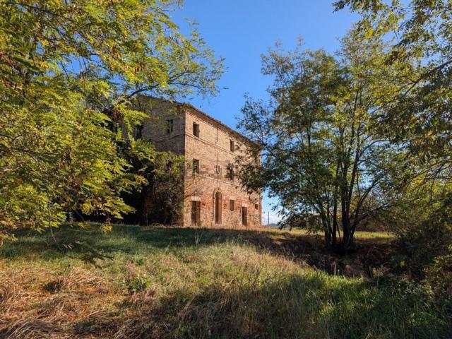 Rustico in vendita a Marche, Macerata