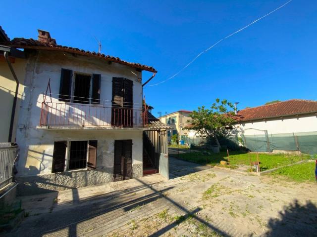 Rustico in vendita a Palera, Piemonte