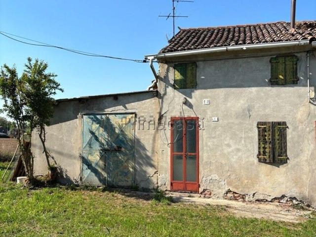 Rustico in vendita a Michellorie, Albaredo d'Adige