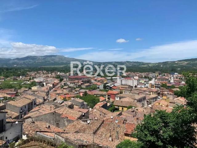 Rustico in vendita a Bojano, Molise
