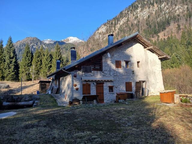 Rustico in vendita a Comunità Valsugana e Tesino, Castello Tesino