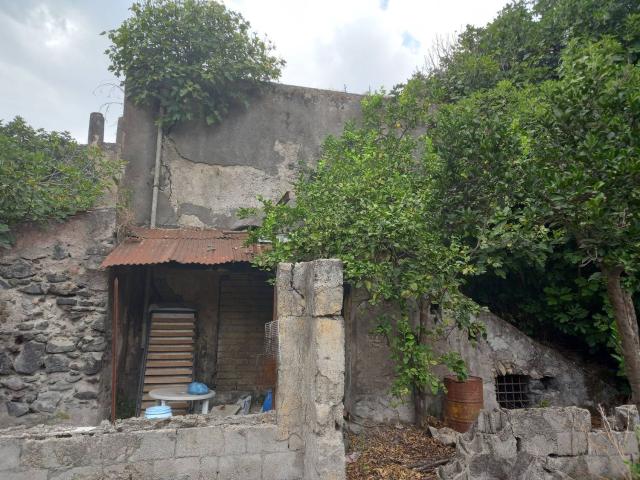 Rustico in vendita a San Giuseppe Vesuviano, Campania