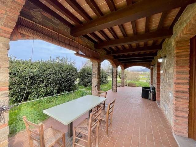 Rustico in vendita a Campiglia Marittima, Toscana