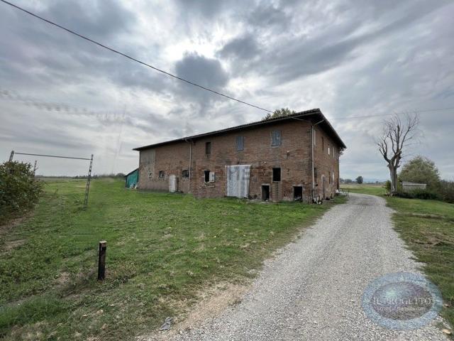 Rustico in vendita a Unione Terre di Pianura, Granarolo Dell'emilia
