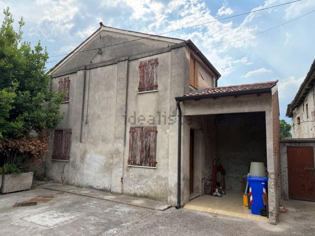 Rustico in vendita a Cologna Veneta, Veneto