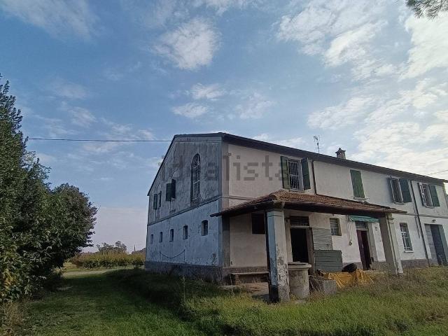 Rustico in vendita a Unione della Romagna Faentina, Faenza