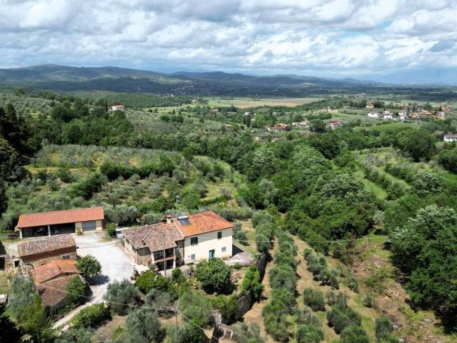 Rustico in vendita a Monte San Savino, Toscana