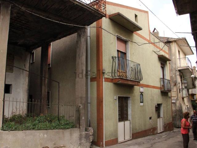 Rustico in vendita a Melizzano, Benevento
