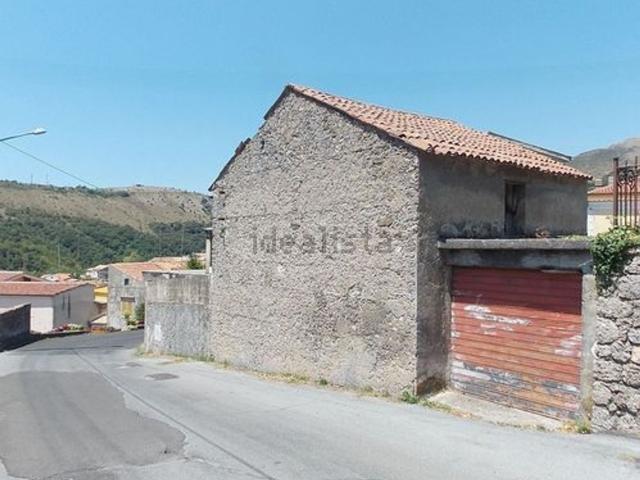 Rustico in vendita a Massa, Maratea