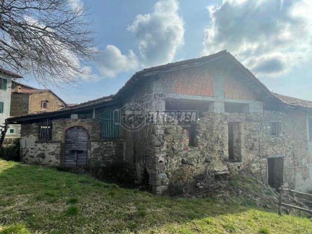 Rustico in vendita a Colle Brianza, Lombardia