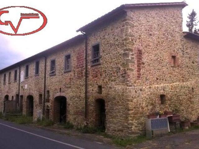 Rustico in vendita a Ponte Buriano, Palazzo Del Pero