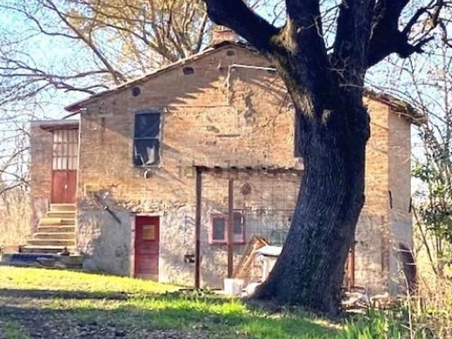 Rustico in vendita a Sant'Erminio, Cenerente
