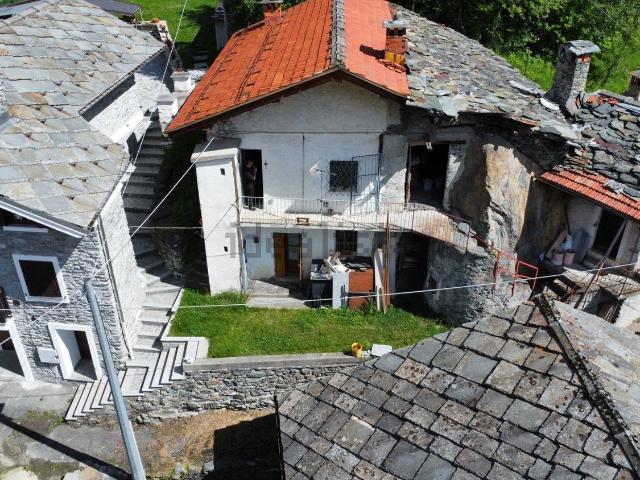 Rustico in vendita a Unione Montana di Comuni delle Valli di Lanzo, Ceronda e Casternone, Piemonte