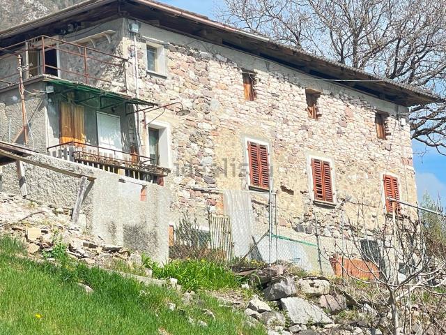 Rustico in vendita a Comunità Valsugana e Tesino, Pieve Tesino