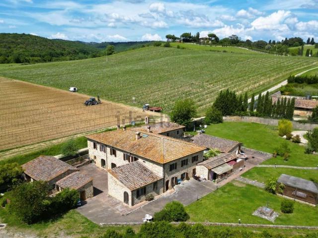 Rustico in vendita a Castelnuovo Berardenga, Toscana