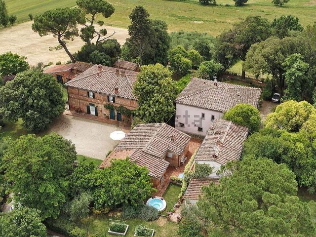 Rustico in vendita a Anatraia, Foiano della Chiana