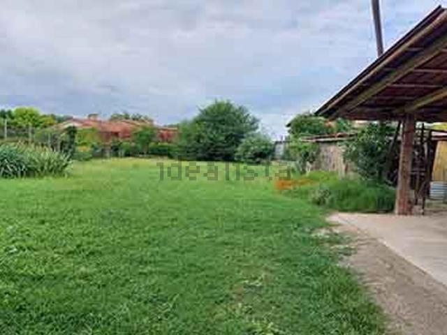 Rustico in vendita a Camino Al Tagliamento, Friuli-Venezia Giulia