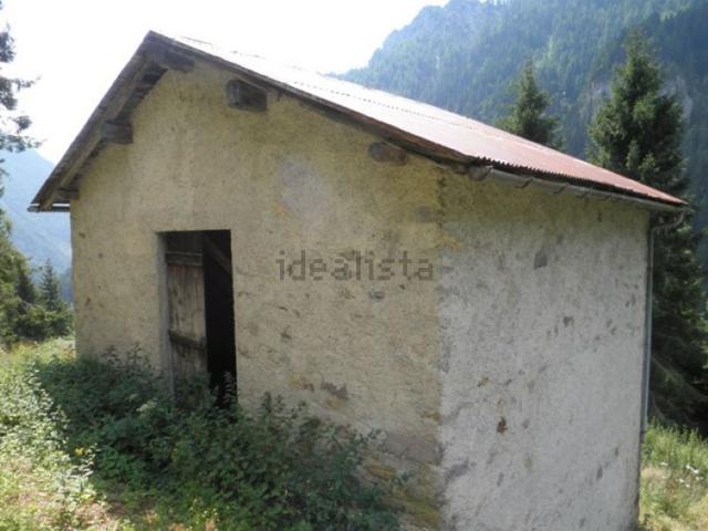 Rustico in vendita a Comunità Montana della Valle Brembana, Foppolo