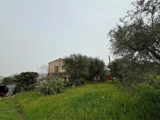 Rustico in vendita a Vietri di Potenza, Potenza