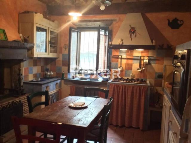 Rustico in vendita a Unione dei comuni Media Valle del Serchio, Toscana