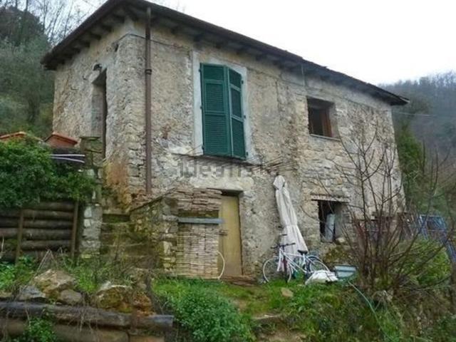 Rustico in vendita a Arcola, Liguria