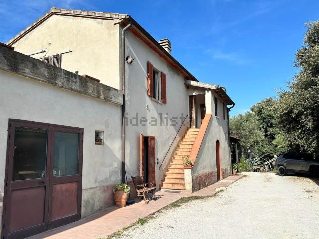 Rustico in vendita a Campiglia Marittima, Toscana