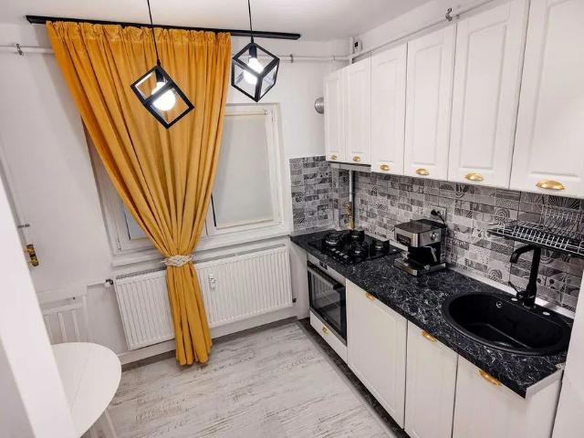 Apartament închirieri în Colțea, București