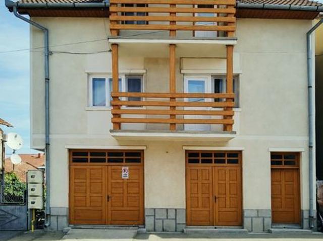 Casă închirieri în Bos, Hunedoara