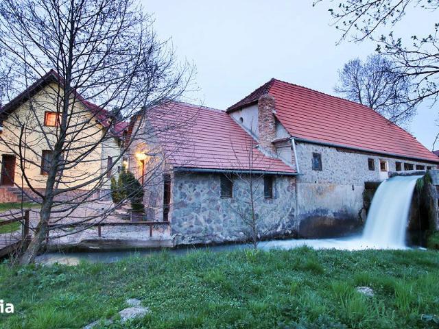Casă vânzări