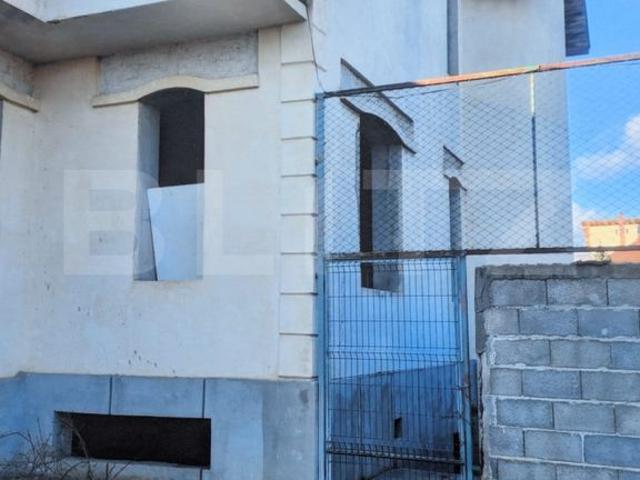Casă vânzări