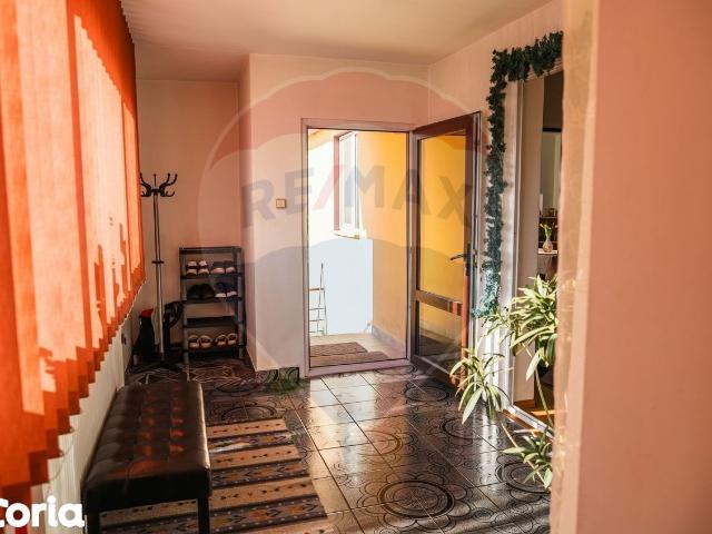 Casă vânzări