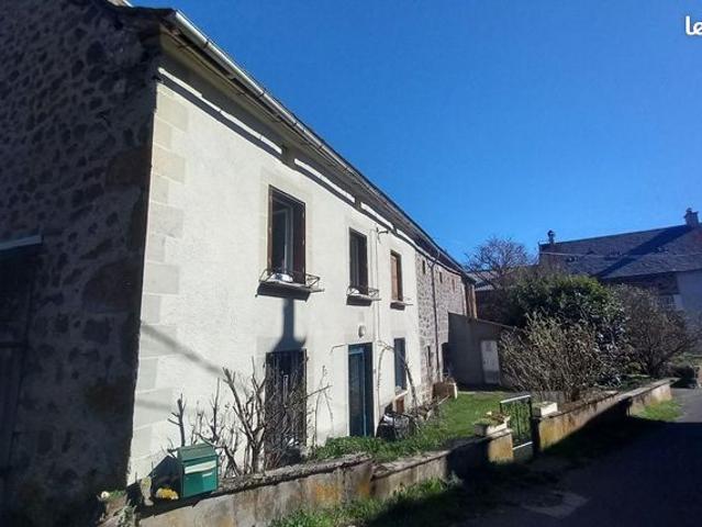 Maison vente à Saint-Flour, Laveissenet