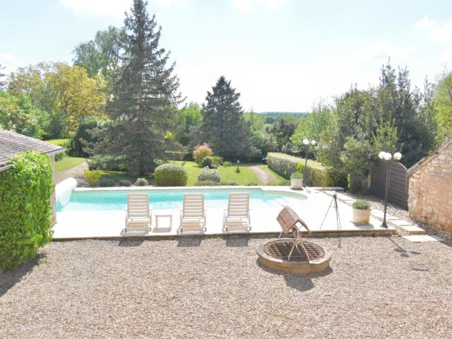 Maison vente à Moulins, Saint-menoux