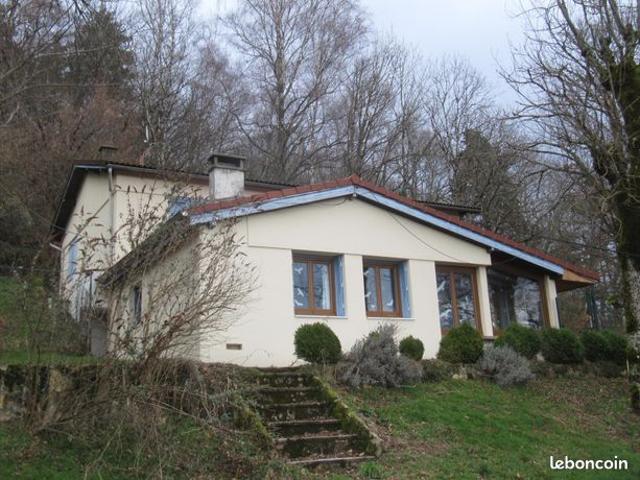 Maison vente à Thiers, Vollore-ville