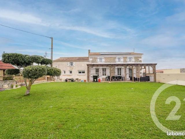 Maison vente à Saintes, Corme-ecluse