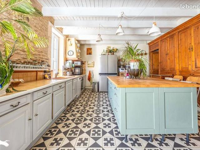 Maison vente à Puyrolland, Charente-Maritime