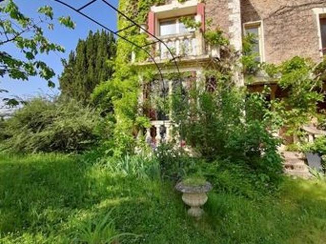 Maison vente à Créteil, Villecresnes